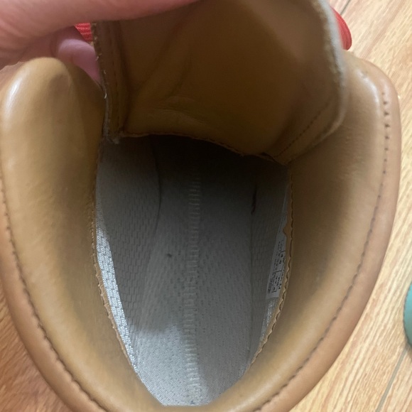 Danner Women's Mountain Light Cascade Hiking Boot Size 7 - Picture 5 of 10